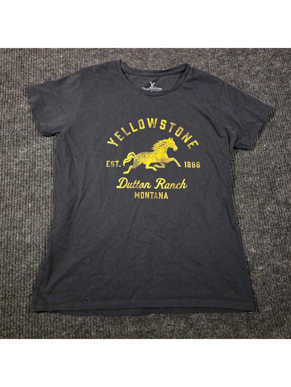 Yellowstone Dutton Ranch Montana Black Graphic T-Shirt Large